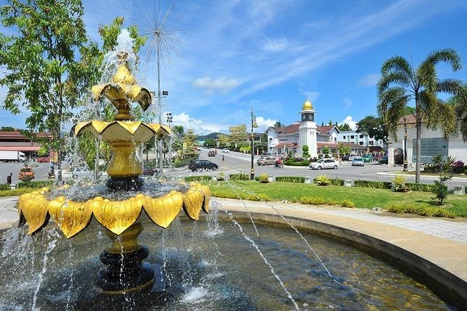 7-Days Best of Malaysia - Kota Bharu wet market and Kuala Terengganu waterfront: the east coast side of Malaysia