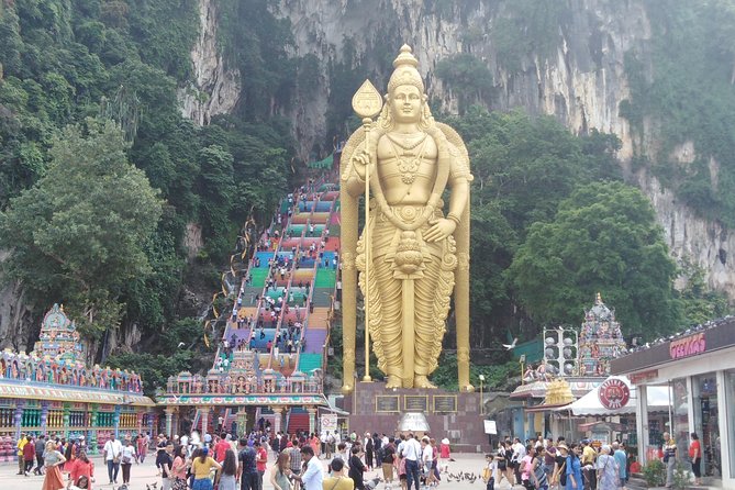 Batu Caves and Genting Highland Tour - Batu Caves: 272 colorful steps and the Lord Murugan statue