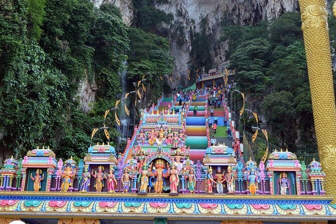 Batu Caves and Malaysian Crafts Tour from Kuala Lumpur - Practical tips: heat, clothing, hand hygiene, and what not to carry