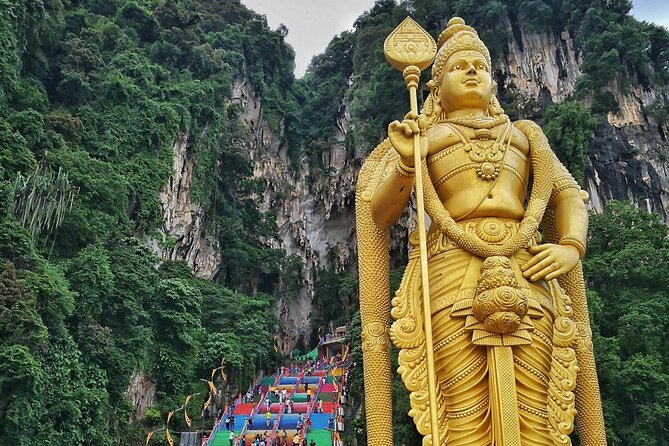 Batu Caves and Sari Experience with Batik Workshop - East Coast Batik workshop: make your mini piece and keep it