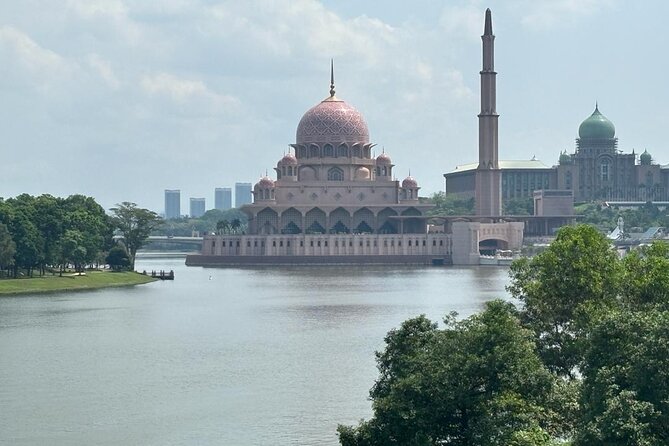 Batu Caves & Putrajaya City Tour - Masjid Besi, Millennium Monument, and the Moroccan Pavilion