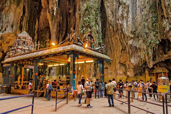 Batu Caves, Royal Selangor Pewter and Batik Factory Tour - What the Guides Do That Makes This Worth It