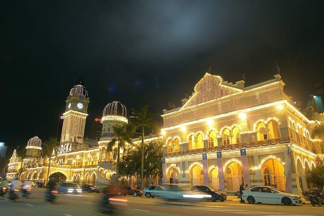 Best of KL at Night – Iconic Sights, Local Life & City Lights - Thean Hou Temple at Night: Robson Heights Views and Six-Tier Drama