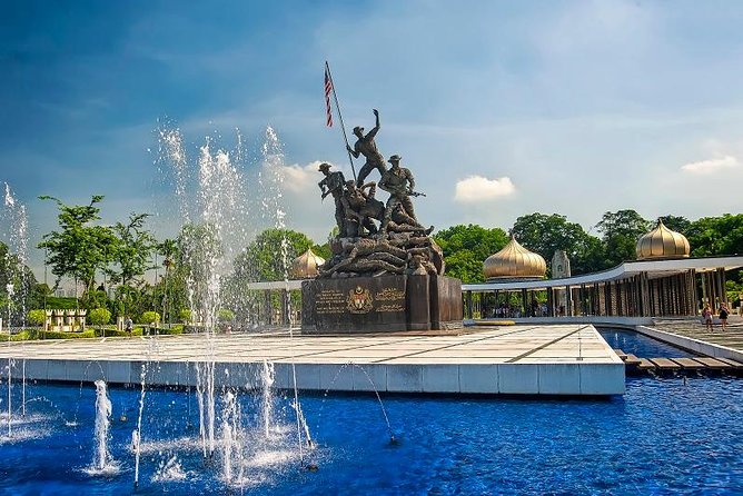 Best of Kuala Lumpur City Tour Including National Museum and National Monument - National Museum (Muzium Negara): the country’s story in one big building