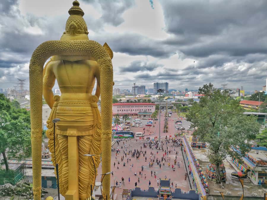 Best of Kuala Lumpur Tour with KL Tower & Batu Caves - Cultural Kuala Lumpur: King’s Palace, Independence Square, and the National Museum