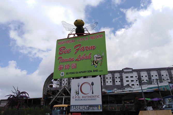 Cameron Highland Private Day Tour - Ee Feng Gu Bee Farm: Indoor Maze Fun and a Shopping Gallery