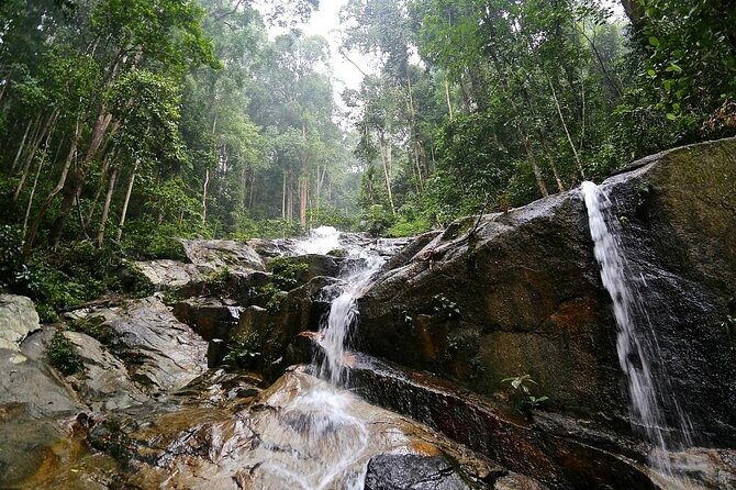 Countryside Tour Waterfall, Hot Springs & Batu Caves With Lunch - Batik Chong: A Quick, Focused Look at East-Coast Textile Art