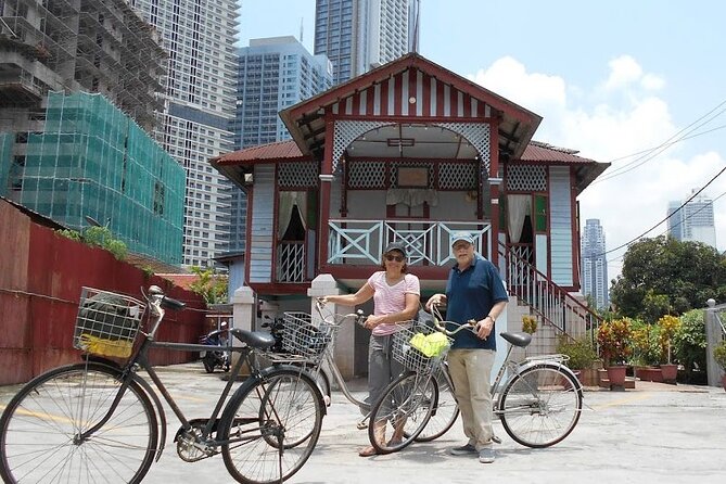 Cycling Through the Heart of Kuala Lumpur with Hotel Pickup - Key things you’ll notice right away
