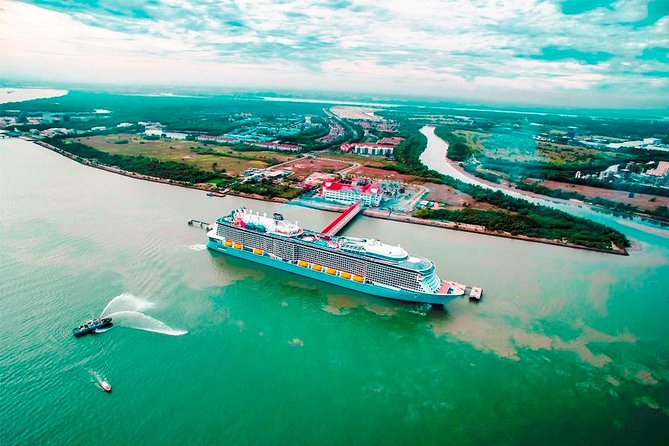 Day Trip from Port Klang to Kuala Lumpur Most Iconic Locations - Port Klang pickup: make your morning smooth (and keep Batu Caves from getting rushed)