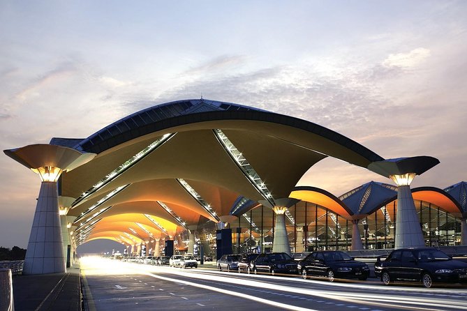 Departure Transfer : Kuala Lumpur International Airport - Comfort, luggage limits, and a quick safety check