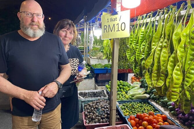 Eat Like a Local in Kuala Lumpur - The guide factor: Kelvin and Azly, plus a strong support crew