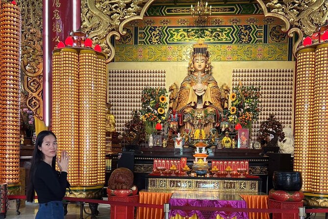Exclusive Half Day Batu Caves and Private City Tour Kuala Lumpur - Little India (Brickfields): quick cultural cues and useful shopping