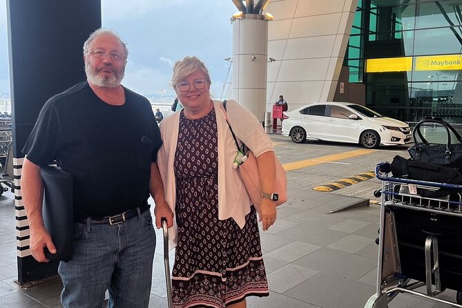 Exclusive Kuala Lumpur International Airport Transfer - Mobile ticket and the handoff you want at the airport