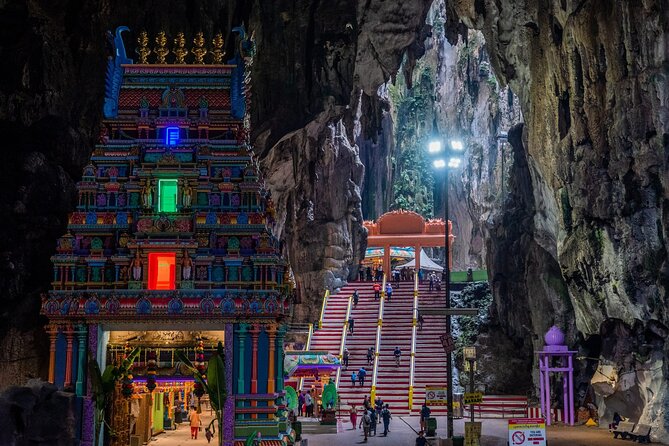 Fireflies Tour and Batu Cave Visit with Boat Ride and Seafood Dinner - Practical Tips for Enjoying Batu Caves and the Fireflies Without Stress