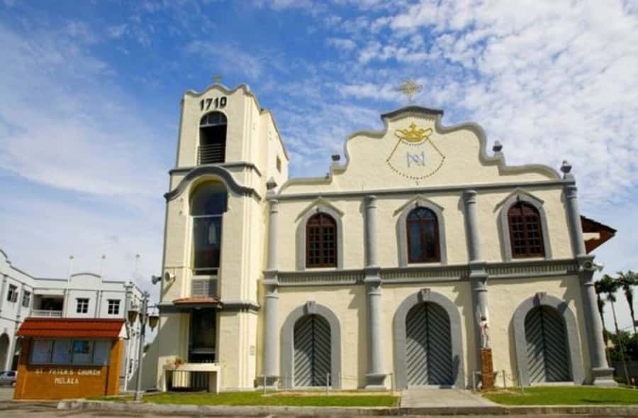 From Kuala Lumpur: Private Full Day Tour to Malacca - Malacca River Walk and Jonker Street: Turning Sights into Food and Shopping