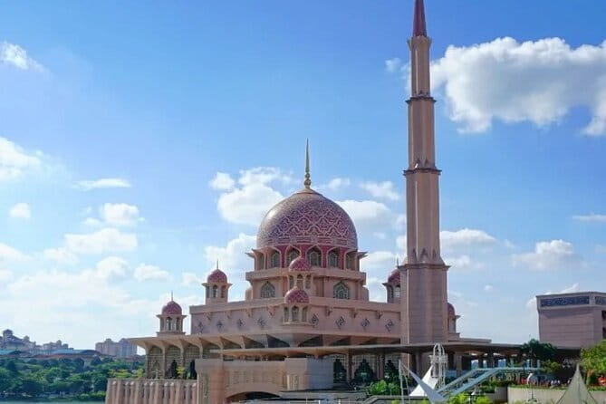Genting Highlands & Batu Caves Include Cable Car Tickets - Book it or pass: my take on the value