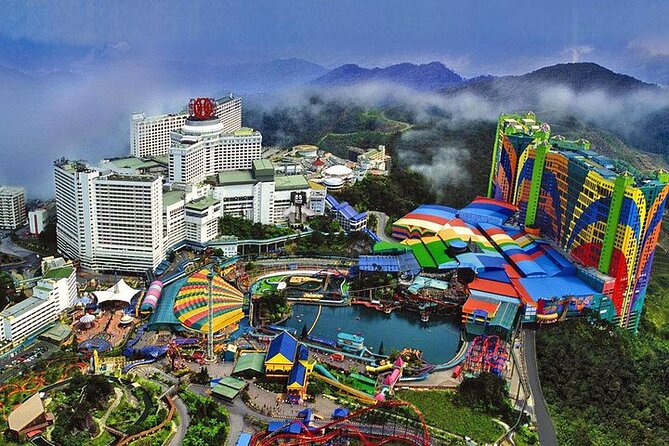 Genting Highlands Fun Day Trip from Kuala Lumpur - Resort World Genting: indoor attractions, optional casino, and quick timing