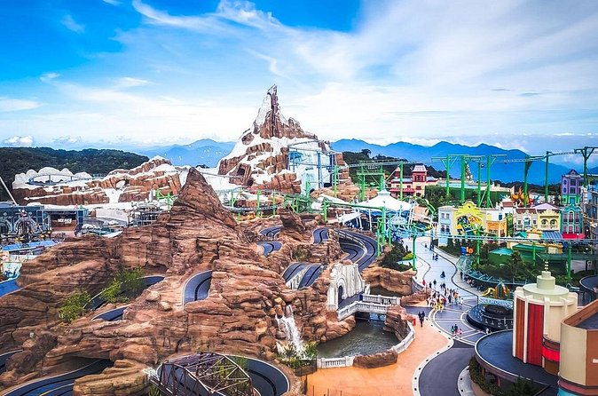 Genting Highlands Tour - Awana Skyway cable car plus time near shopping: the included highlight