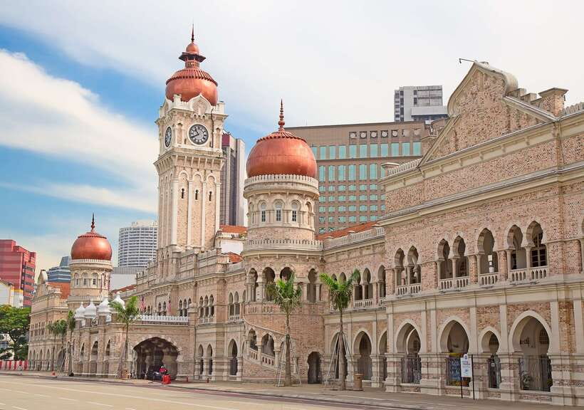 Half-Day Kuala Lumpur Exploration Tour - National Monument (Tugu Negara): independence remembered in bronze