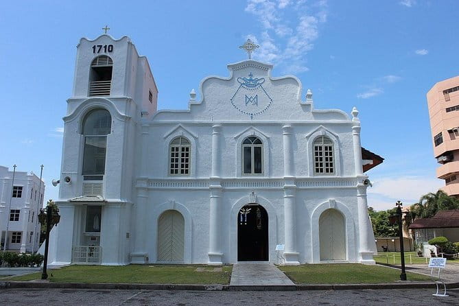 Historical Malacca Day Tour from Kuala Lumpur - A Famosa Fort: the tiny gate that carries heavy weight