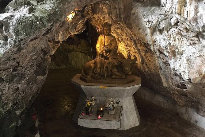 Ipoh Caves, Heritage And Cave Temple Tour From Kuala Lumpur - Perak Guanyin Cave & Ling Sen Tong: quieter, more varied temple vibes