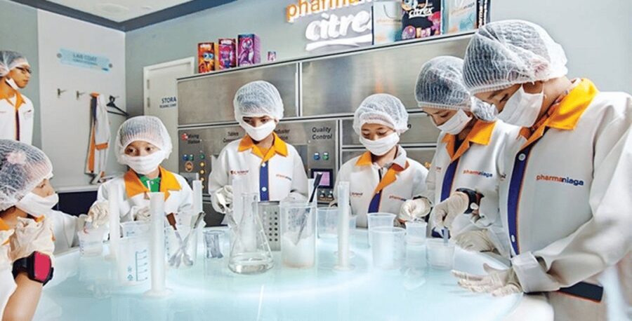 KidZania Entry Ticket - kidZos economy: the learning that hits hardest