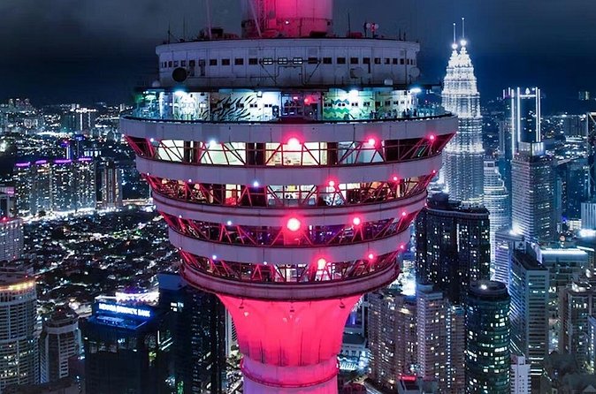 KL City Highlights in half a day - Petronas Twin Towers: Icon Status, Plus Sky Bridge Expectations