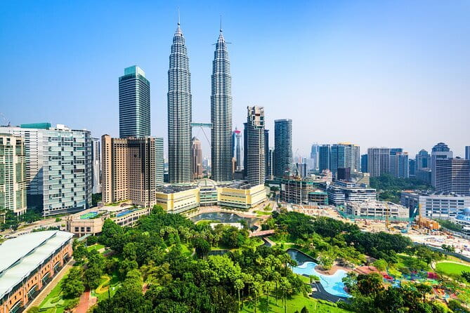KL Cultural & Heritage Day Tour (SIC - Join In Tour) - Sin Sze Si Ya Temple: Taoist Details and Old-Lane Atmosphere