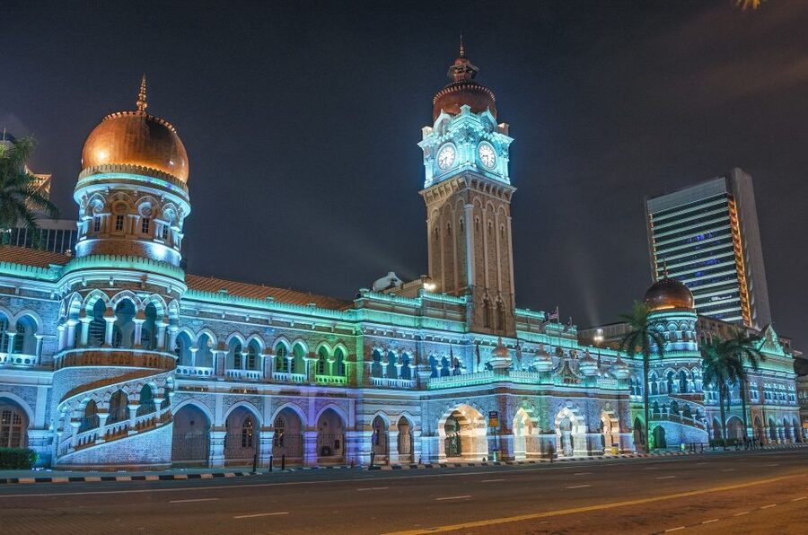 Kuala Lumpur: 4-Hour Authentic Local Markets & Event Tour - Price and value: is $31 worth it for 4 hours in KL?