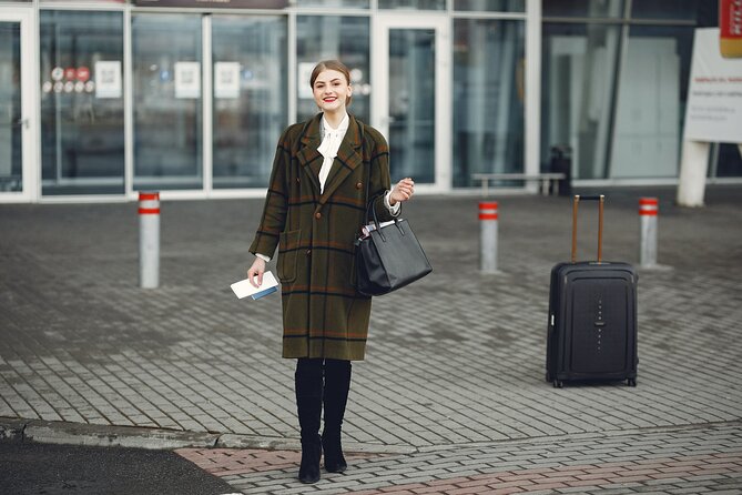 Kuala Lumpur Airport Transfer to Kuala Lumpur City - Communication that actually helps during flight changes
