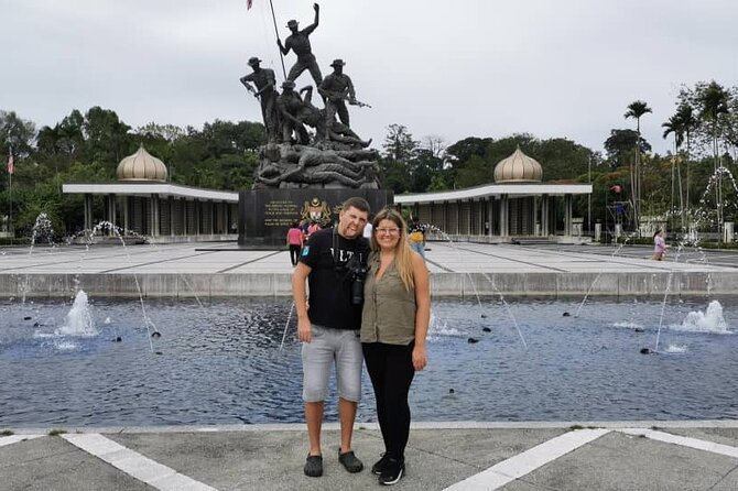 Kuala Lumpur Airport Transit Tour (4 hours) - Masjid Negara (National Mosque): A Signature Stop With Free Entry