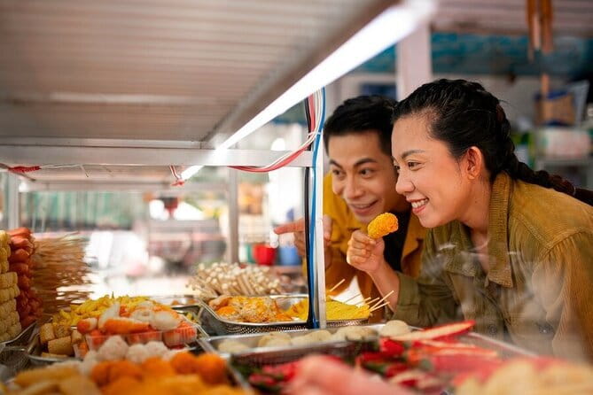 Kuala Lumpur Best Food Tour With A Guide - A 3-Hour Bite-Sized Tour of Chinatown, Central Market, and Brickfields