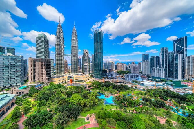 Kuala Lumpur Best Food Tour With A Guide - That Old-School Coffee House Moment in Chinatown