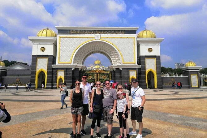Kuala Lumpur City Full Day Tour with 23 Famous Landmarks - Istana Negara and Parliament: quick, but worth it for context