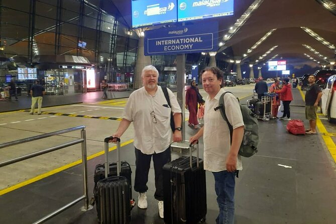 Kuala Lumpur City Hotels to Kuala Lumpur Airport Transfer - Group Size, Privacy, and How the Service Feels in Real Life