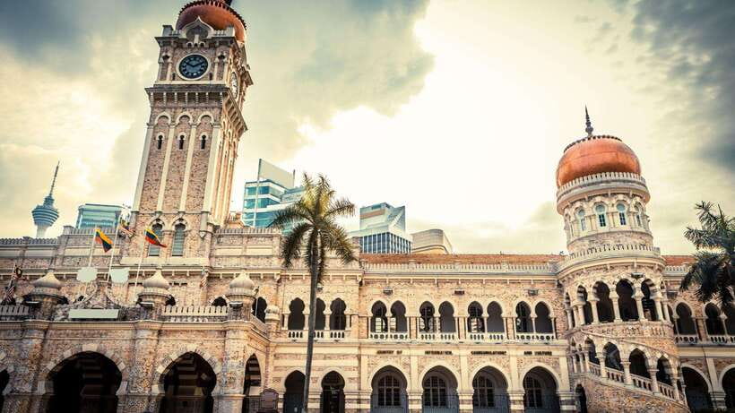 Kuala Lumpur: City Sights, Batu Caves and Fireflies Day Trip - A 9-hour KL highlights and fireflies day that actually makes sense