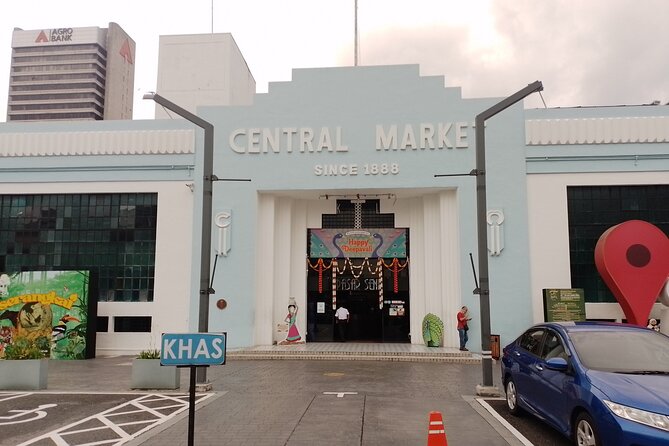 Kuala Lumpur City Tour - Istana Negara and Independence Square: quick royal photos, then move on