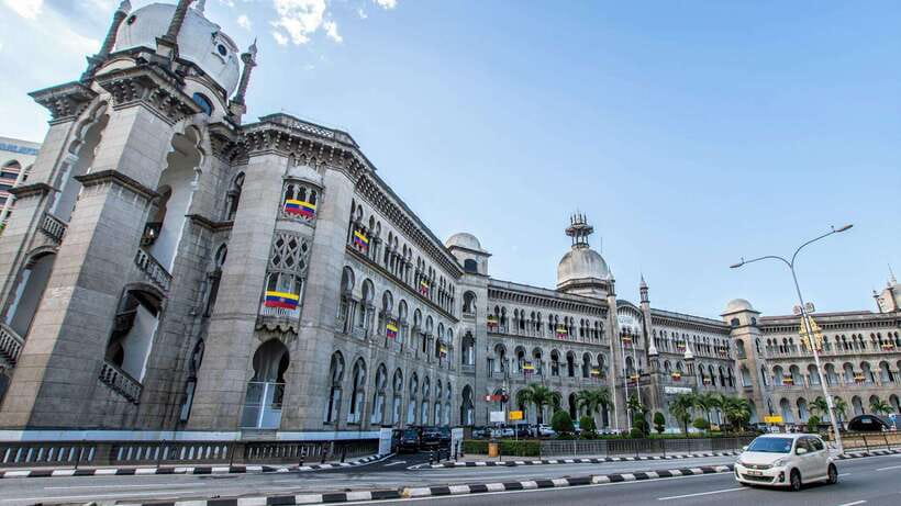 Kuala Lumpur: City Tour & Batu Caves Combo - Who should book this KL Batu Caves + City Highlights tour?