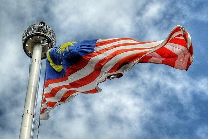 Kuala Lumpur City Tour with 21 Attraction (Private) - Batu Caves: the big-ticket stop with strict rules