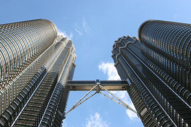 Kuala Lumpur City Tour with Petronas Twin Tower Admission Ticket - Petronas Twin Towers: Making the Most of Your 90 Minutes