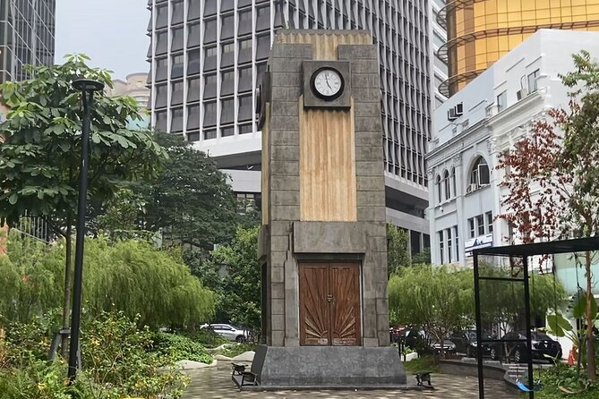 Kuala Lumpur Colonial History Walk - Private Guided Tour - Sultan Abdul Samad Building: Government Architecture You Can Read