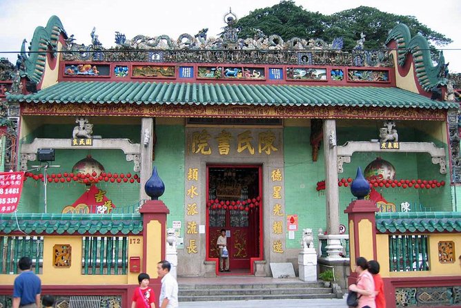 Kuala Lumpur Cultural & Heritage Most Iconic Locations - Central Market Kuala Lumpur (Built in 1930): A Market Stop With Real Context