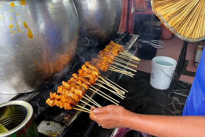 Kuala Lumpur Food Tour - Stop 1: Central Market and the Architecture-First Approach
