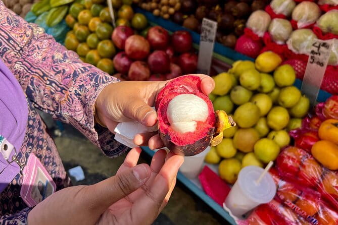 Kuala Lumpur Food Tour with 12+ Authentic Dishes & Local Secrets - Walking pace and meeting spot you can actually find