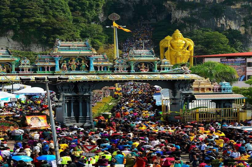 Kuala Lumpur Full-Day Sightseeing Tour with Batu Caves - Thean Hou Temple and religious architecture in the same day