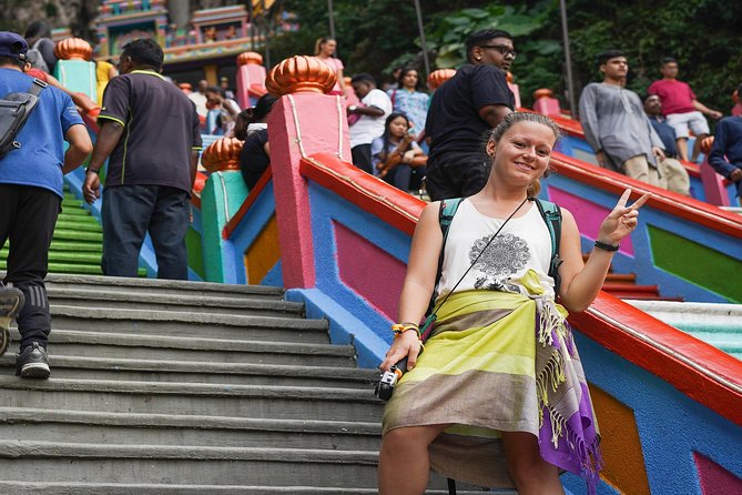 Kuala Lumpur Half Day Batu Caves And Cultural Group Tour - Thean Hou Temple: a six-tier pagoda with community roots
