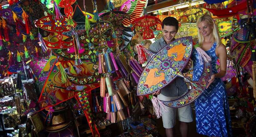 Kuala Lumpur: Half Day Group City Highlights Tour - Thean Hou Temple: Chinese Heritage With a Scenic Finish