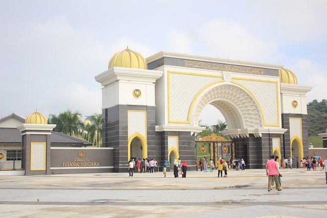 Kuala Lumpur Half Day Guided City Tour (SIC/Shared Tour) - River of Life: Klang and Gombak Waterfront Refresh