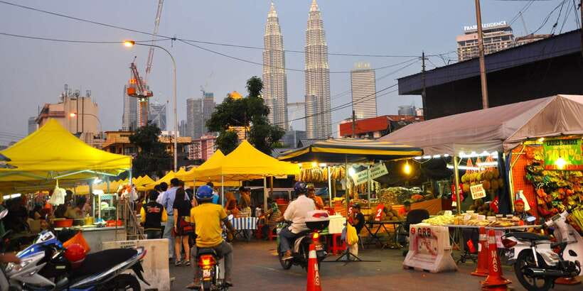Kuala Lumpur: Half Day Local Food Walking Tour - Kampung Baru, KL’s New Village: street food plus village lanes
