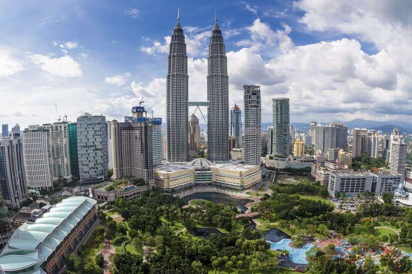 Kuala Lumpur: Half-Day Photo Tour with Petronas Twin Towers - A half-day loop that hits KL’s icons, fast but not random